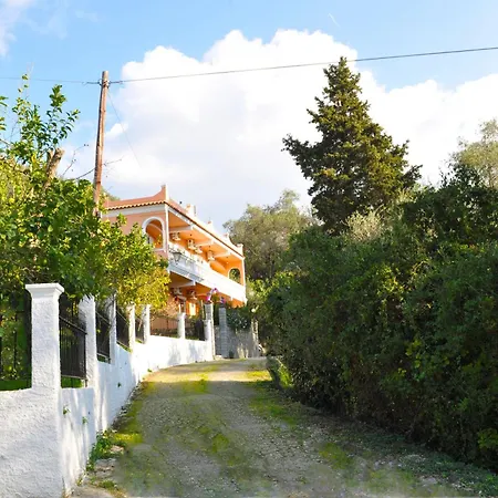 House Letta In A Very Quiet Location Agios Gordios *