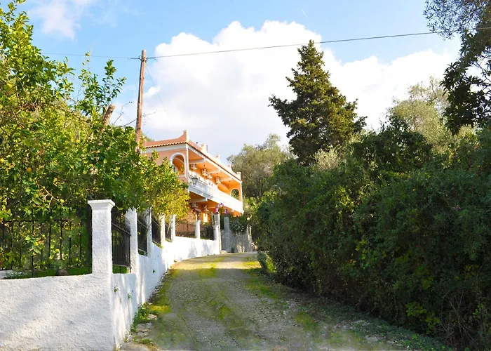 House Letta In A Very Quiet Location Agios Gordios *