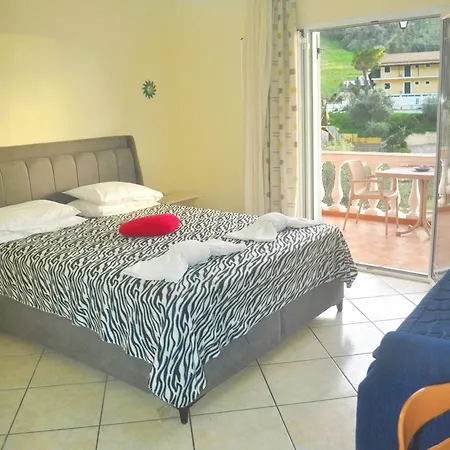 House Letta In A Very Quiet Location Agios Gordios Lejlighed